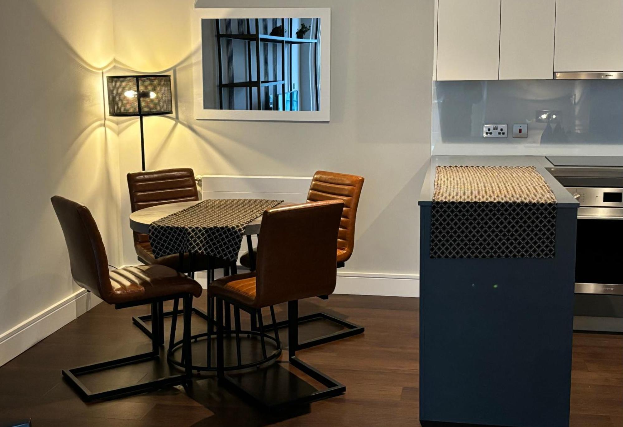Appartamento Collection No9 Harbour Way Londra Esterno foto
